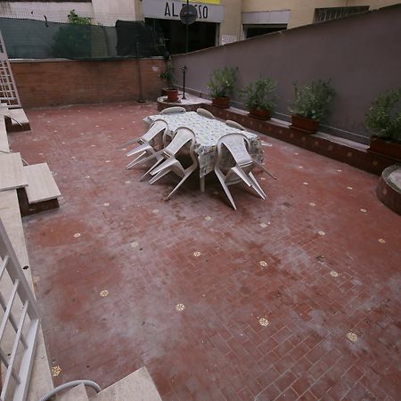 רומא Rooms Monteverde מראה חיצוני תמונה